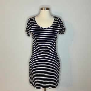 Lucky Brand Dress Size XS. 100% Cotton striped navy white pockets